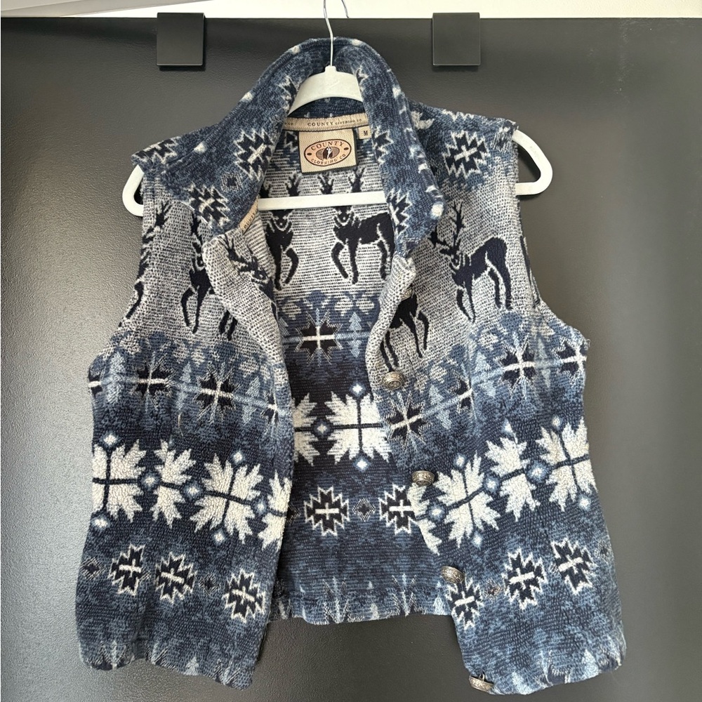 Cozy Women’s Blue and White Patterned Vest